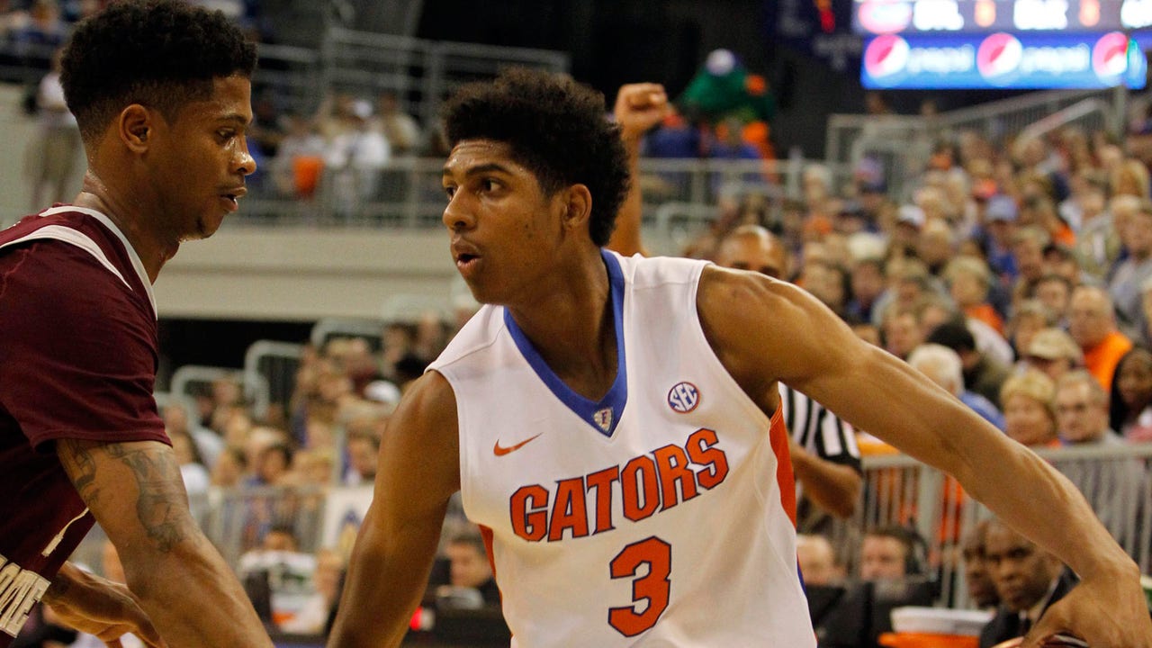 Balanced box score, Devin Robinson key Florida's solid outing